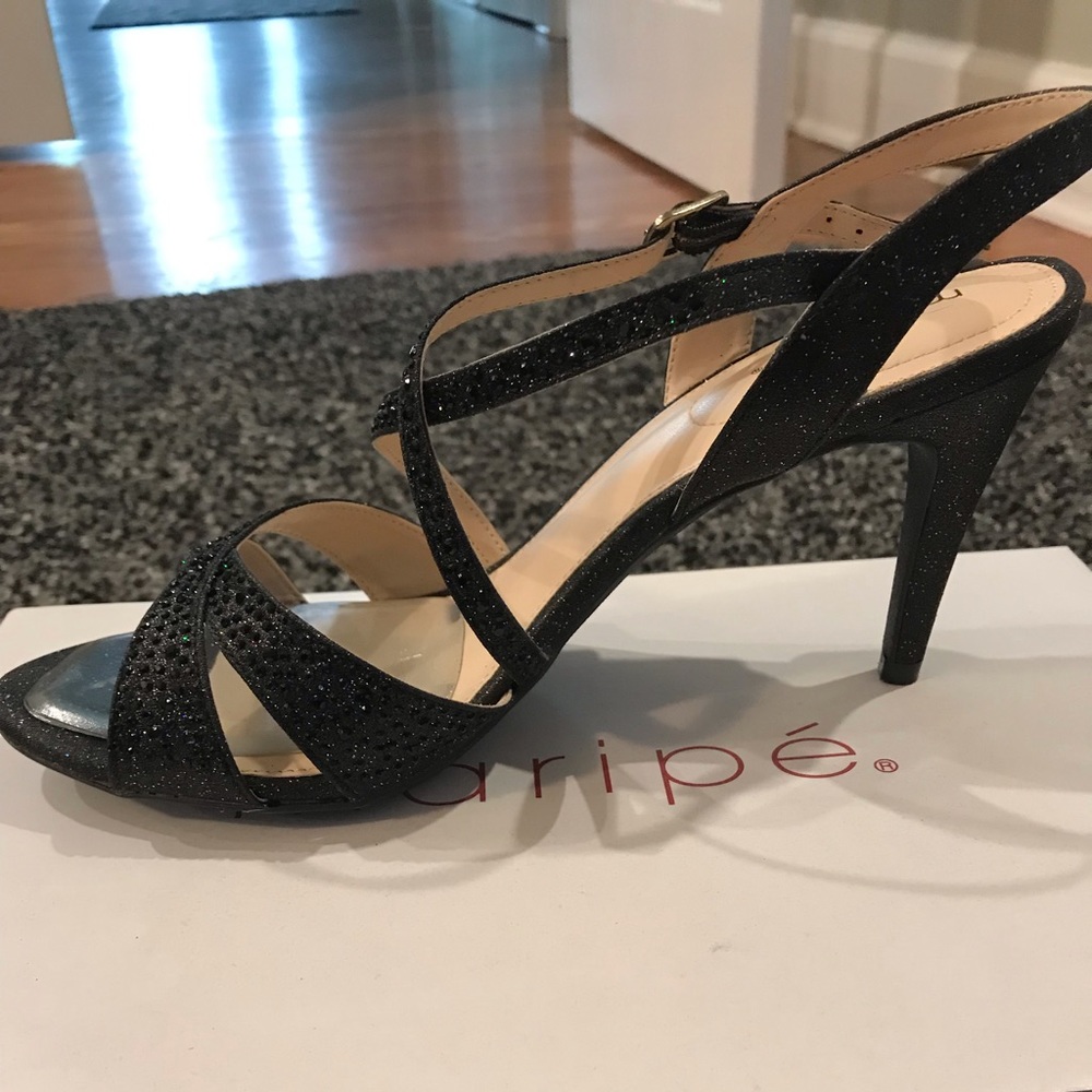 Black heels 👠